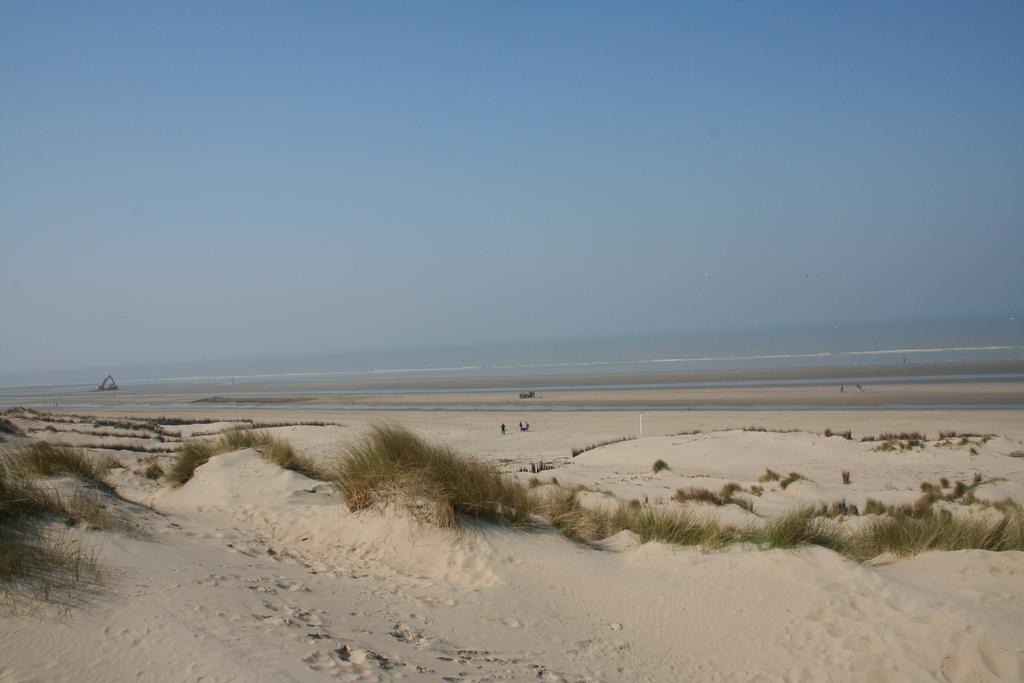 Jeugdherberg De Peerdevisser Oostduinkerke Kültér fotó
